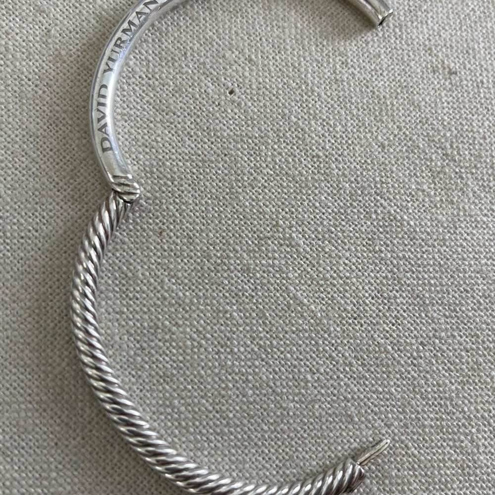 David Yurman Silver Twisted Bangle Bracelet with Hinged Clasp - Picture 5 of 15